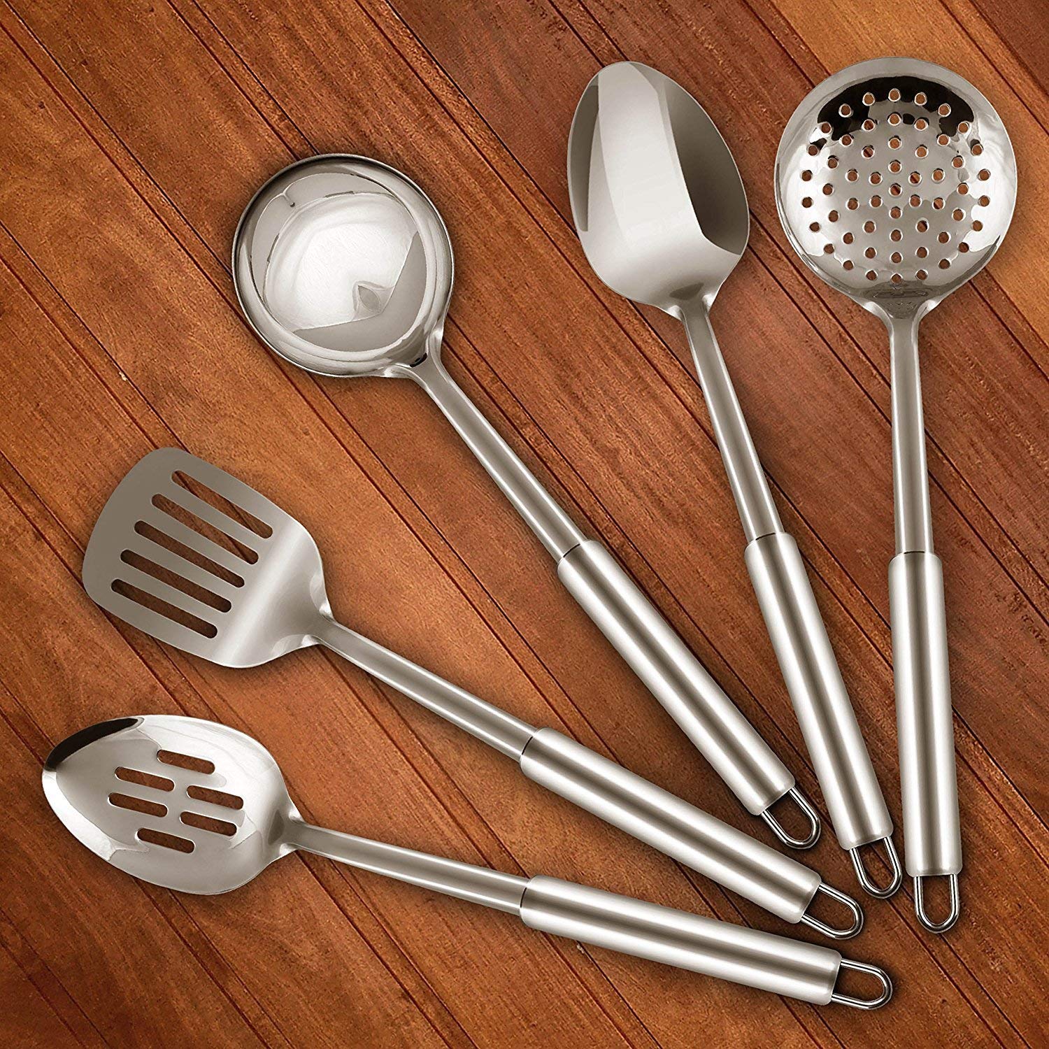 60 Wholesale Metal Dining Spoons Set - at 